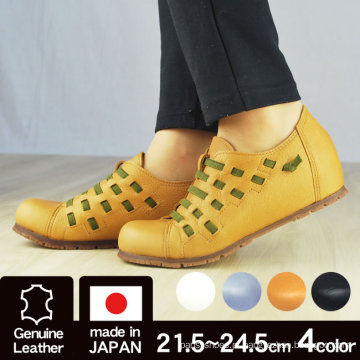 Sapatos baixos feitos no Japão que se parecem com tênis